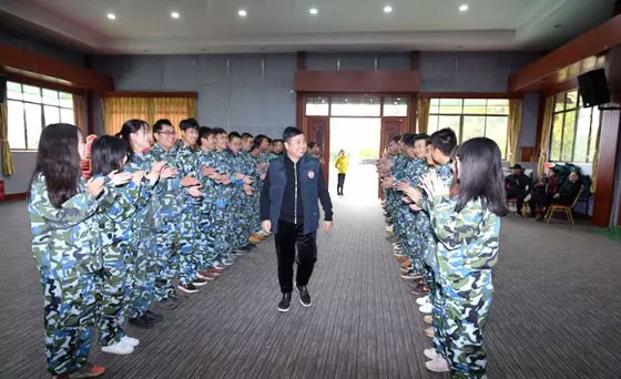 團(tuán)建活動(dòng) | 凝心聚力，我們是一家人！